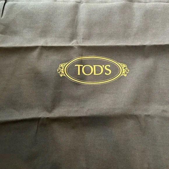 Tod’s Leather and Shearling Platform Loafer - Picture 10 of 11